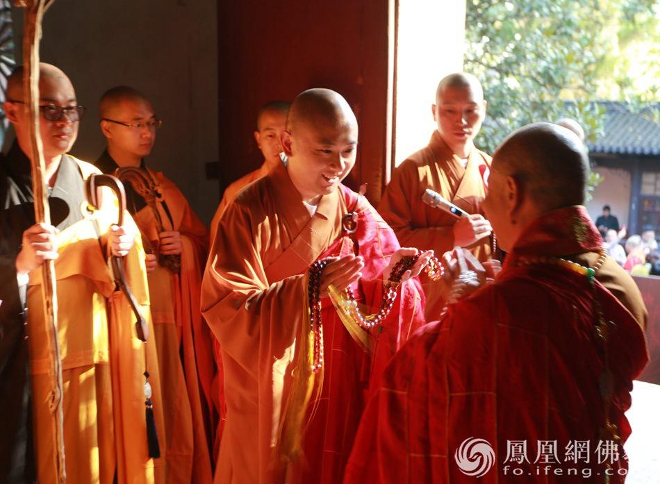 澳门精准免费凤凰网,统计材料解释设想_BCT87.181养生版