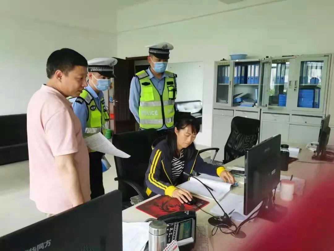 科技助力居住证办理体验升级,最新居住证办理流程详解