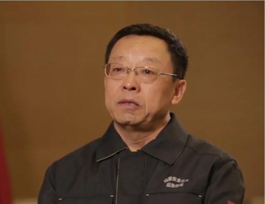 学校垮塌事件最新进展，灾难背后的深度思考