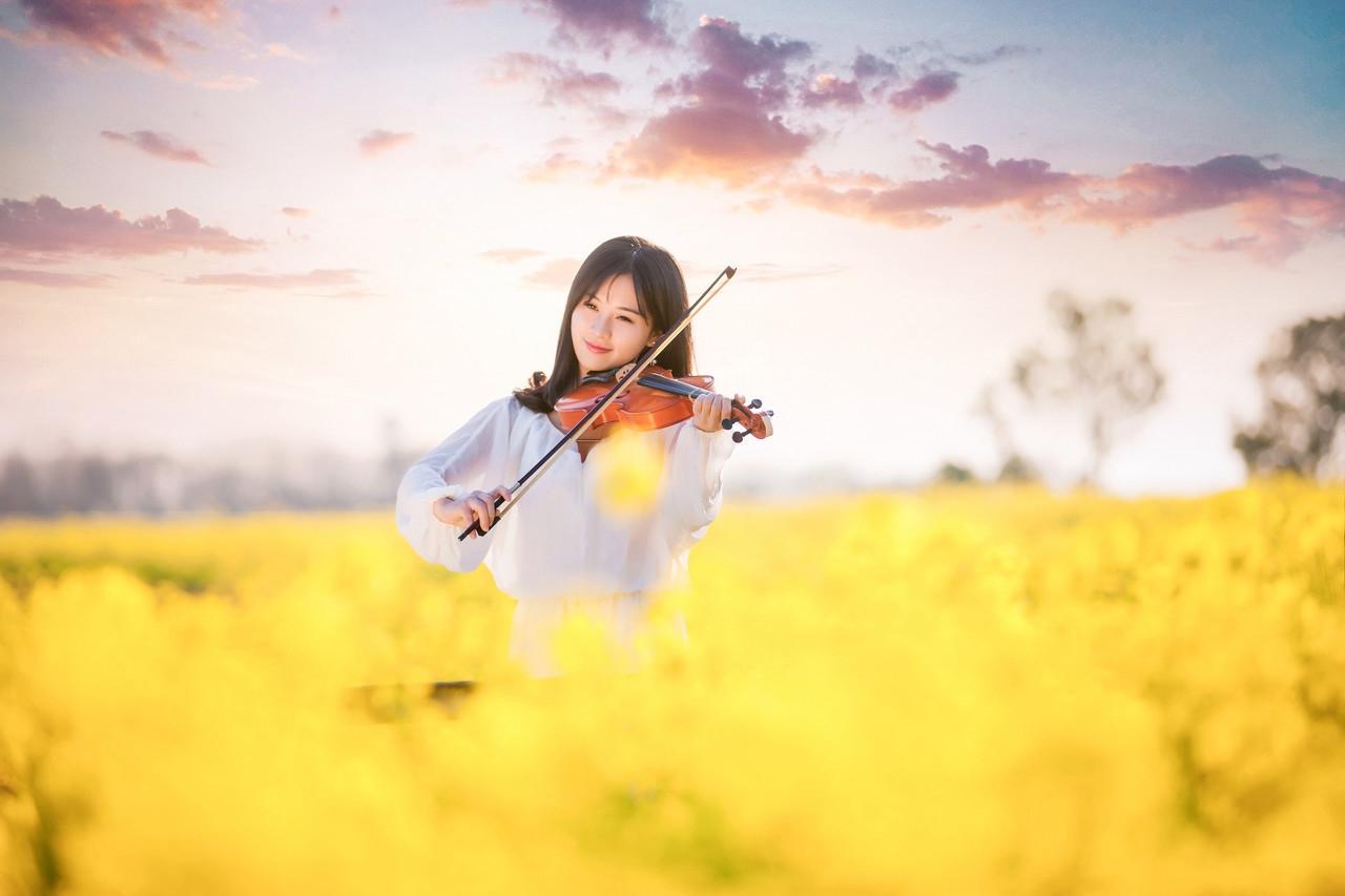 美国B榜最新消息与友情故事的交织时刻